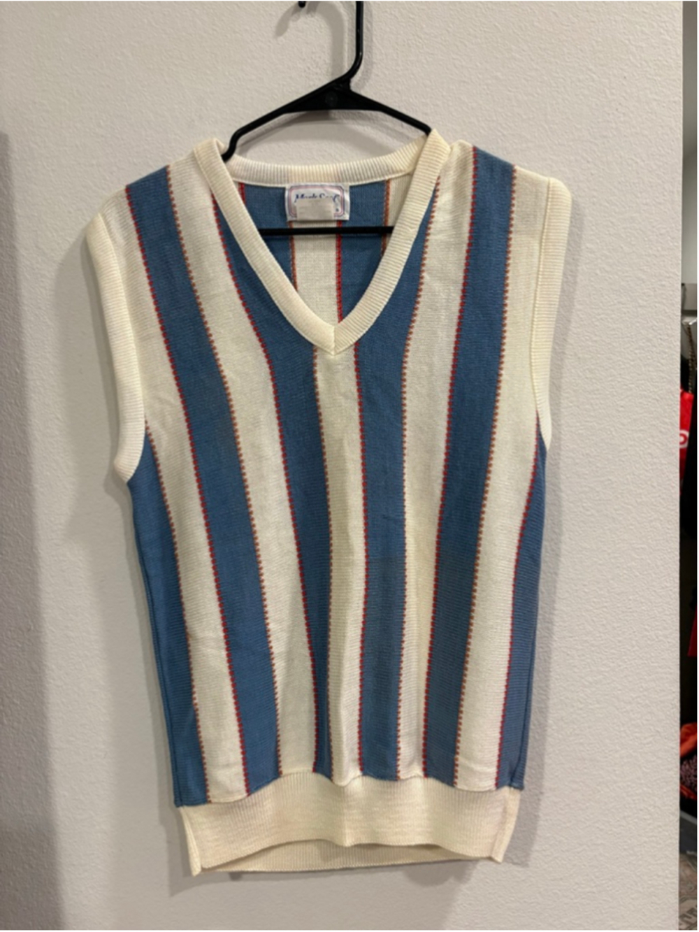 Vintage Mark Scot Striped Sweater Vest Cream Blue Red Small Golf Prep